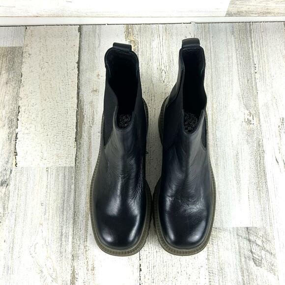 Vince Camuto Anikaa Women’s 5.5M Black Leather Combat Slip-On Ankle Boots NEW - Picture 2 of 10